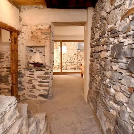 Le Catogne Apartment Volleges